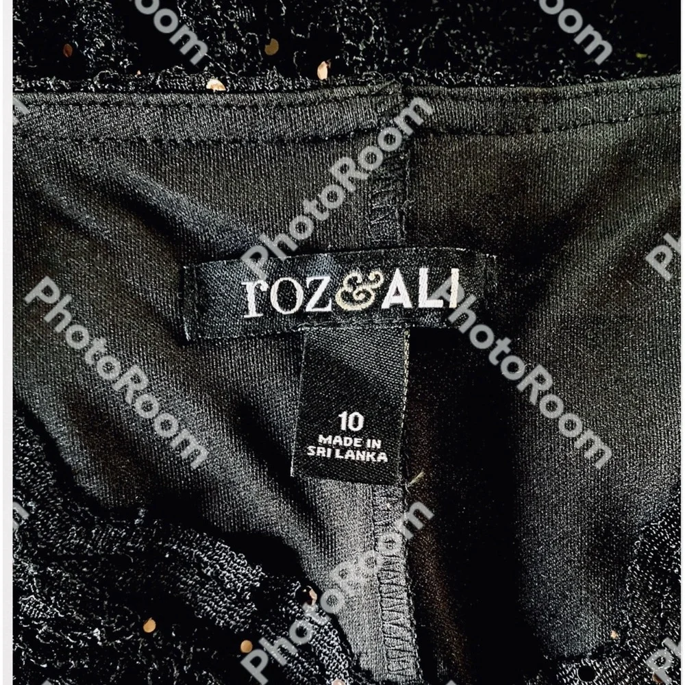 Like new!  Elegant, Sexy Black Lace Cutout Party Dress. Midi. Size 8/10 - Picture 11 of 12